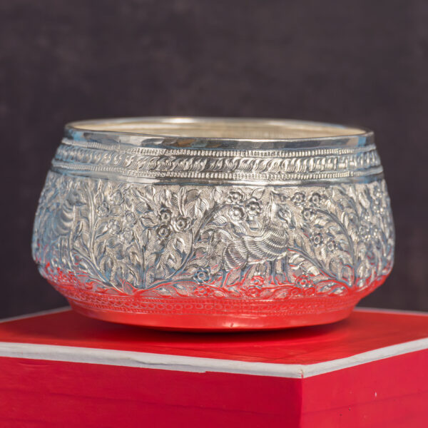 ขันเครื่องเงิน